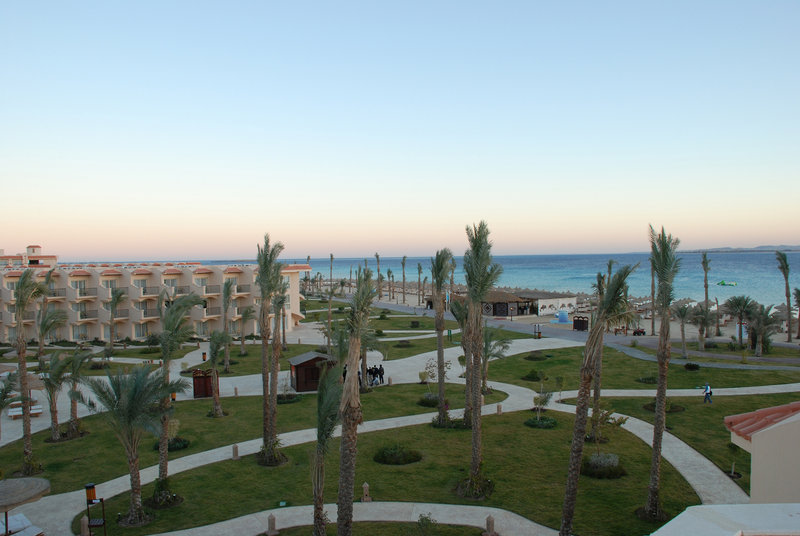 Dessole Pyramisa Beach Resort